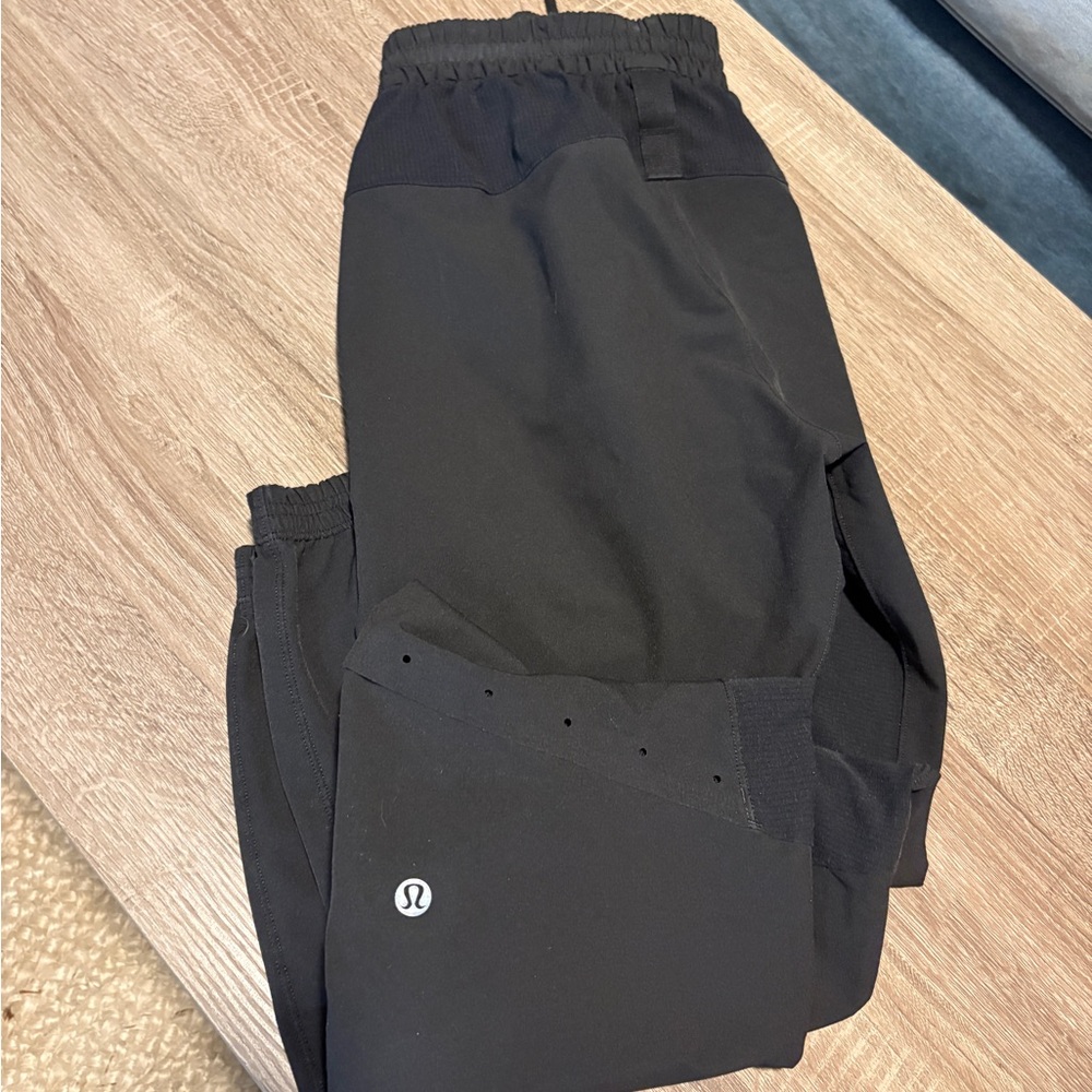 lululemon athletica Men's Black Performance Joggers